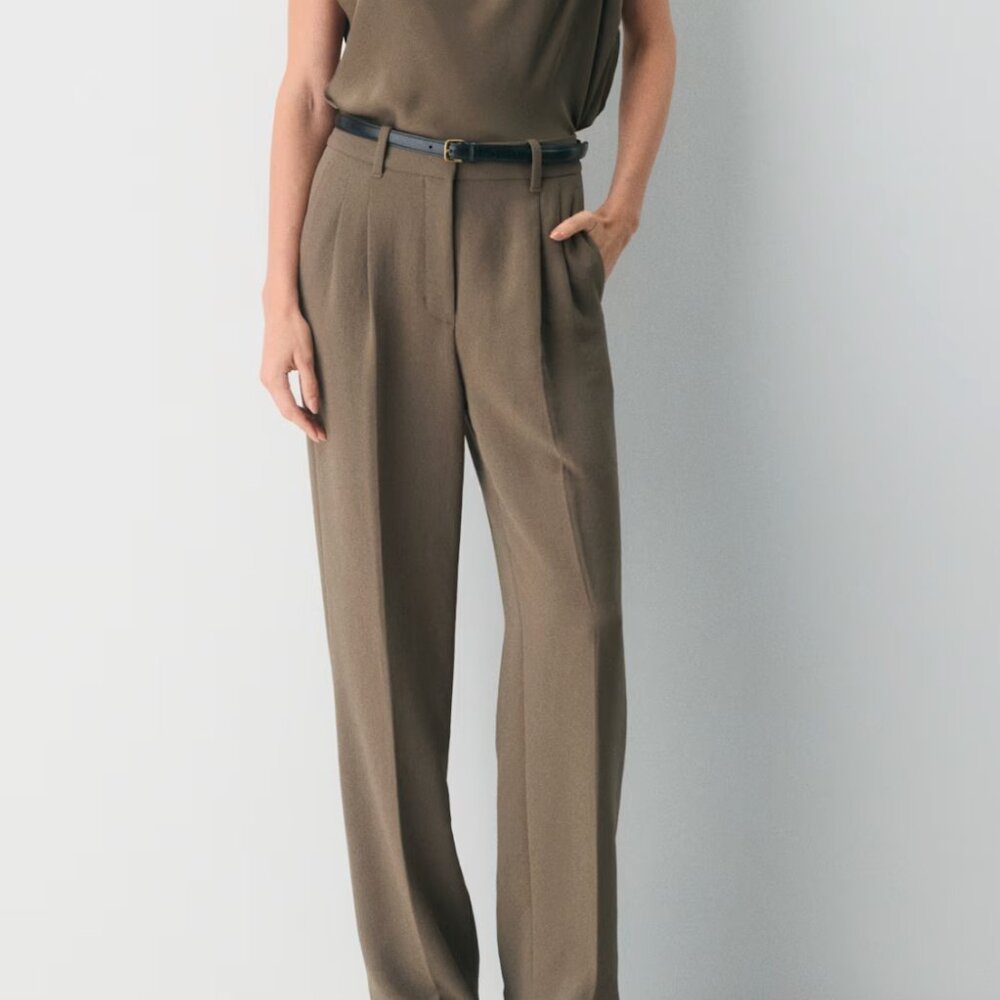NWT Aritzia THE EFFORTLESS PANT CREPETTE Cola Taupe Size 12 Tall